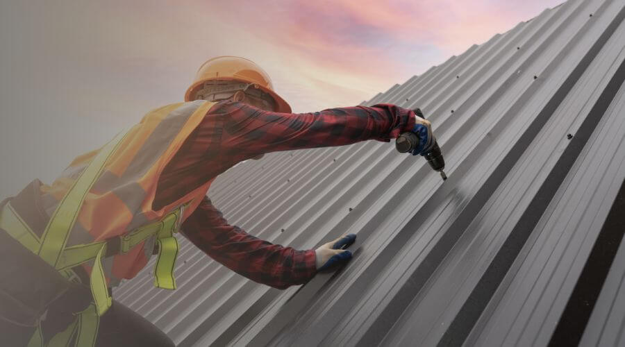 Expert Emergency Roof Repairs services in Hobbs, IN